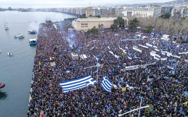 Thousands protest against the name “Macedonia”